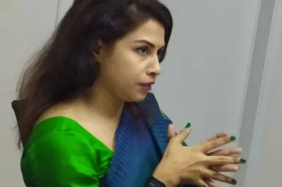 Woman doubles income by selling shirts online in Bangladesh. Photo: Pi STRATEGY